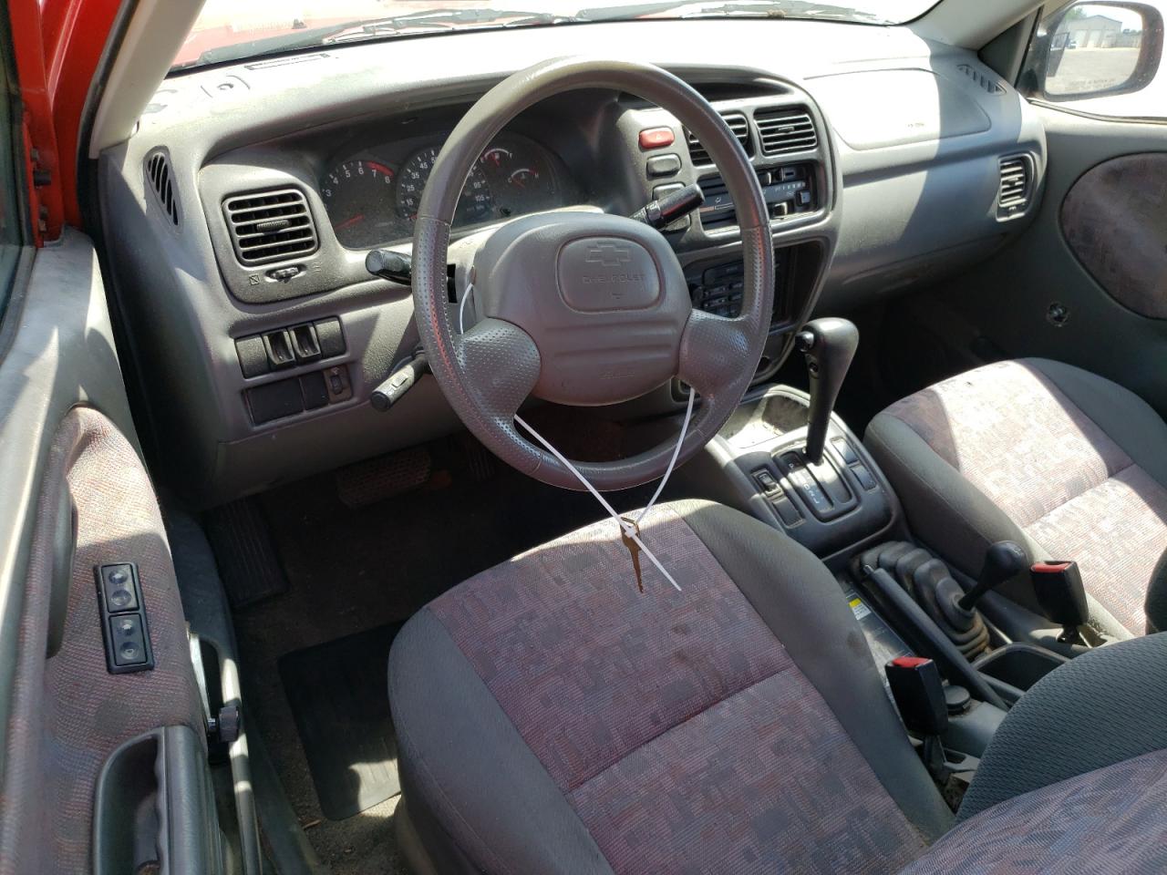 1999 Chevrolet Tracker VIN: 2CNBJ18C3X6920860 Lot: 58355684