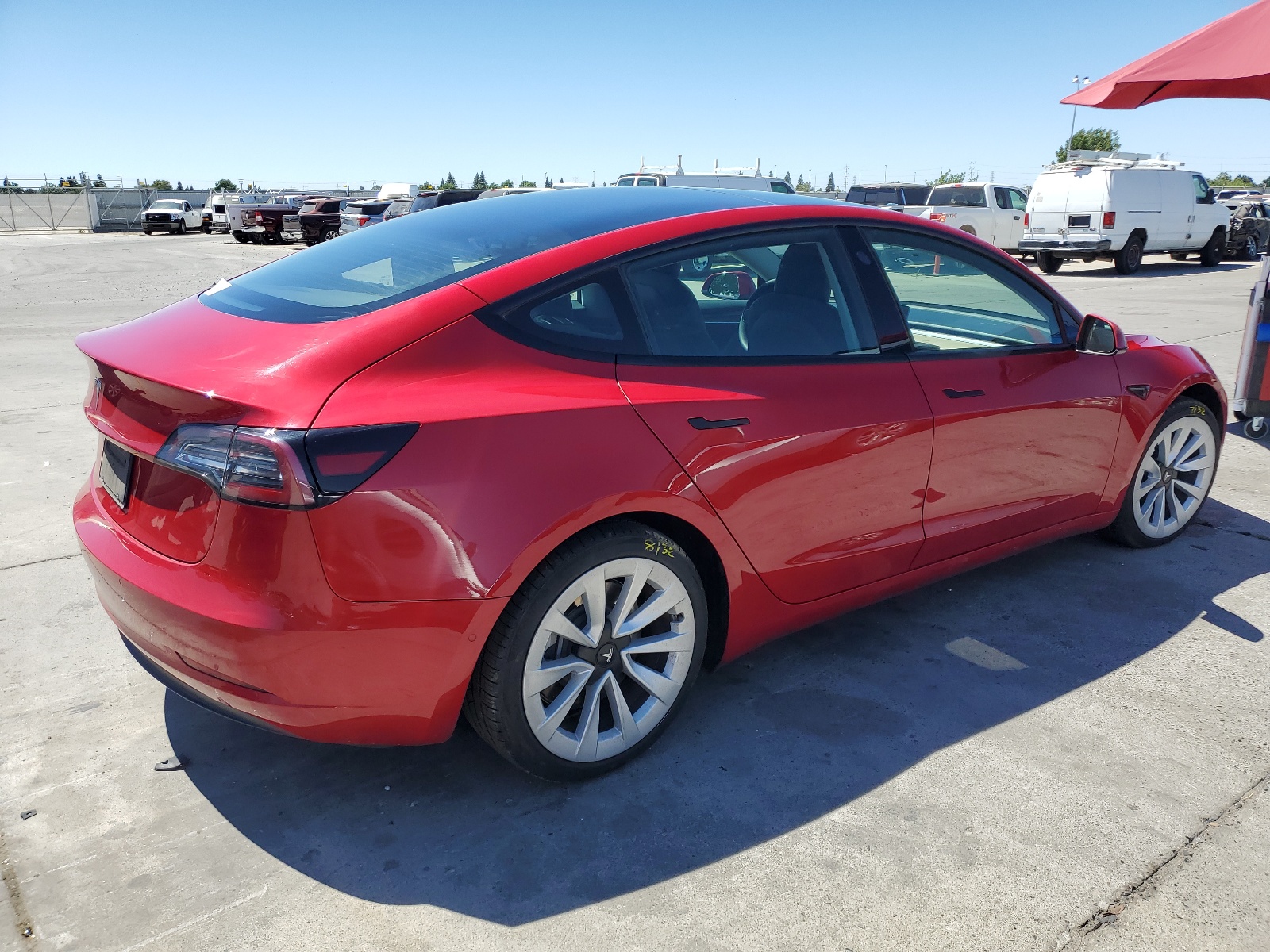 2022 Tesla Model 3 vin: 5YJ3E1EA4NF144388