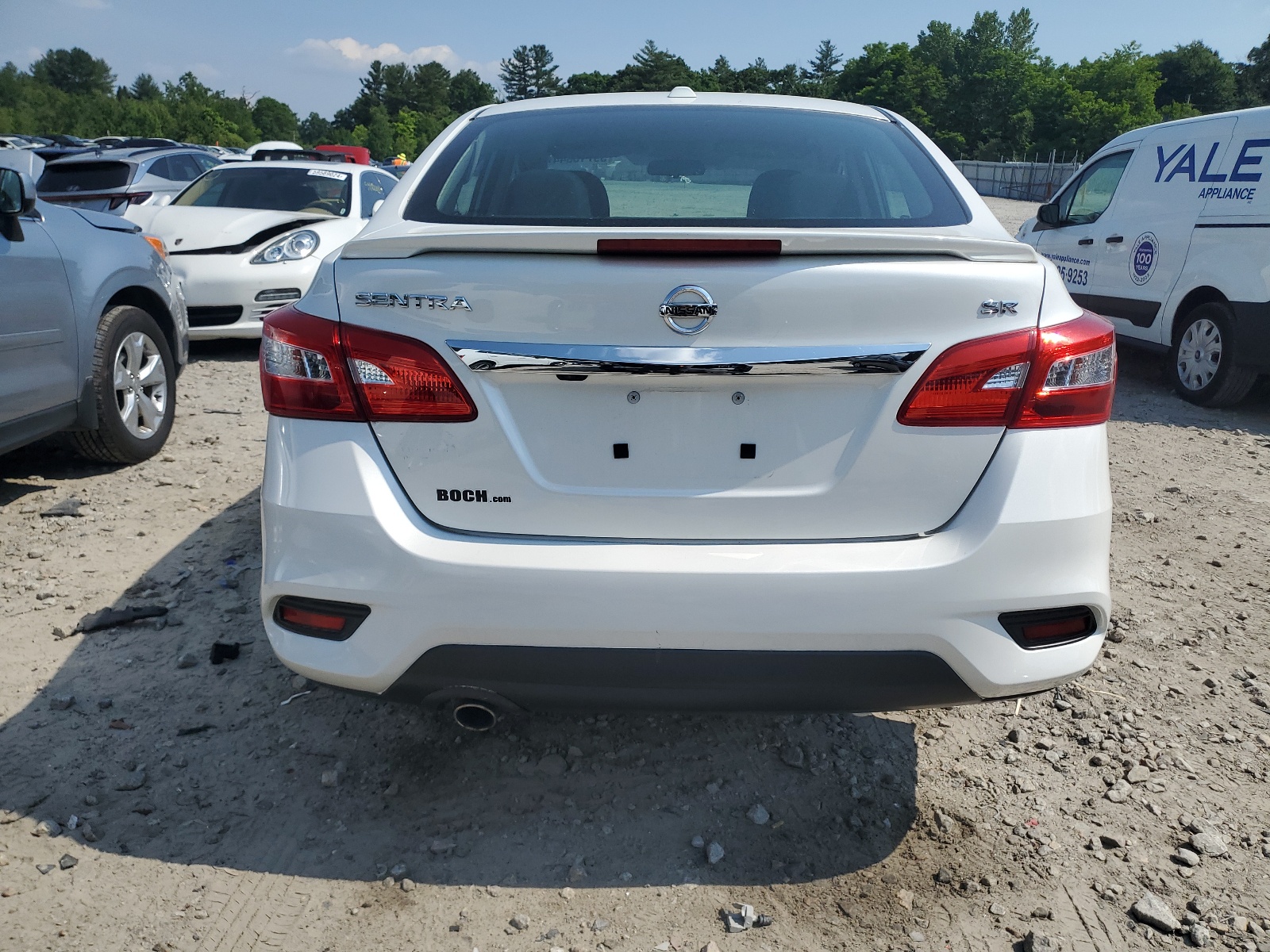 2019 Nissan Sentra S vin: 3N1AB7AP8KY451384