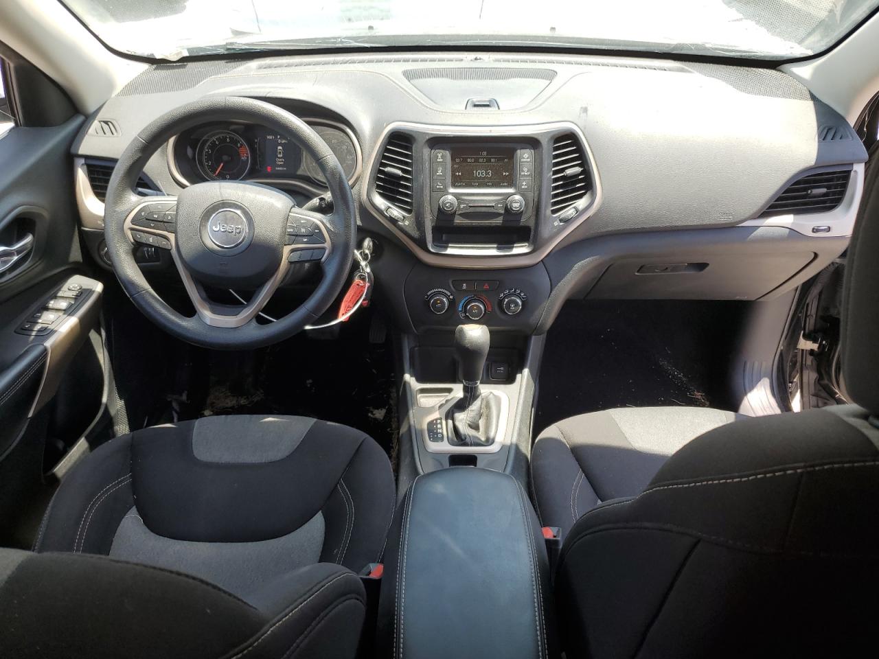 2018 Jeep Cherokee Latitude VIN: 1C4PJLCB2JD616030 Lot: 59481354