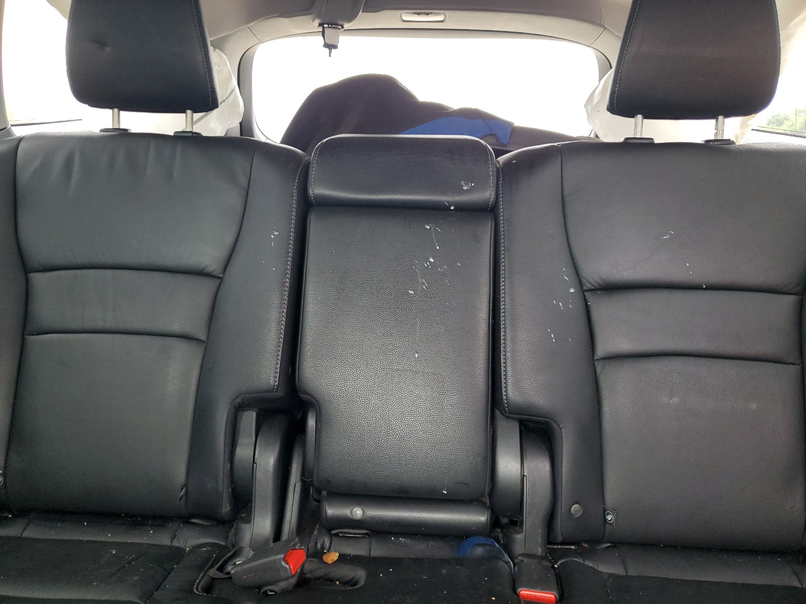 5FNYF6H92GB023945 2016 Honda Pilot Touring