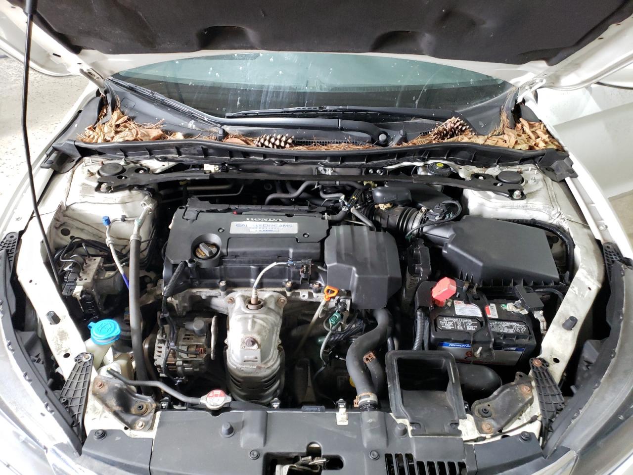 2013 Honda Accord - Image 11