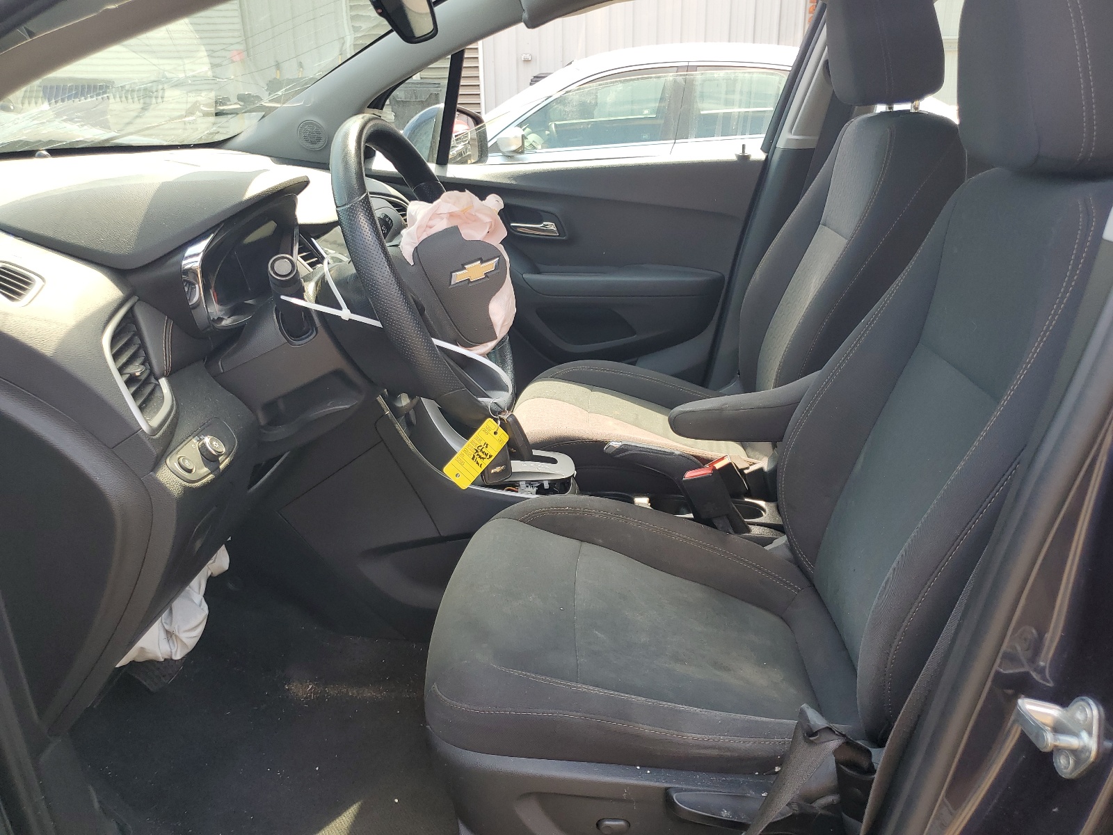 3GNCJKSB8JL348256 2018 Chevrolet Trax Ls