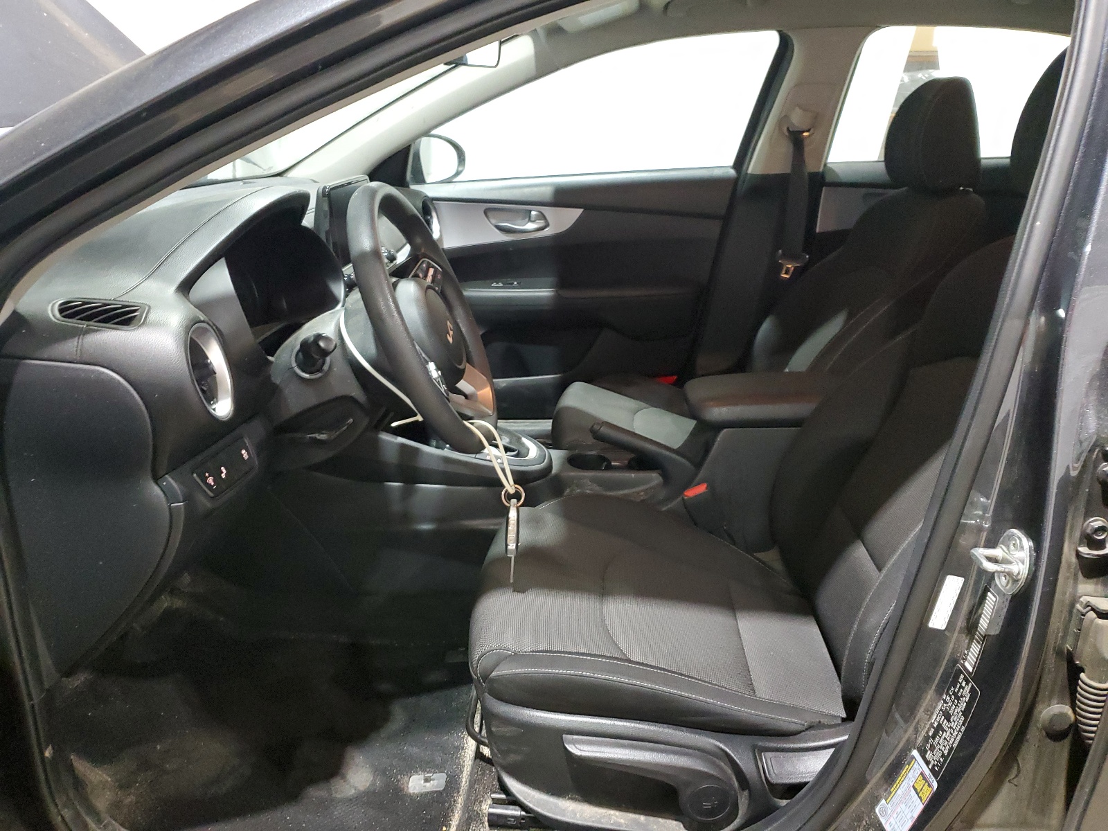 3KPF24AD3NE445800 2022 Kia Forte Fe