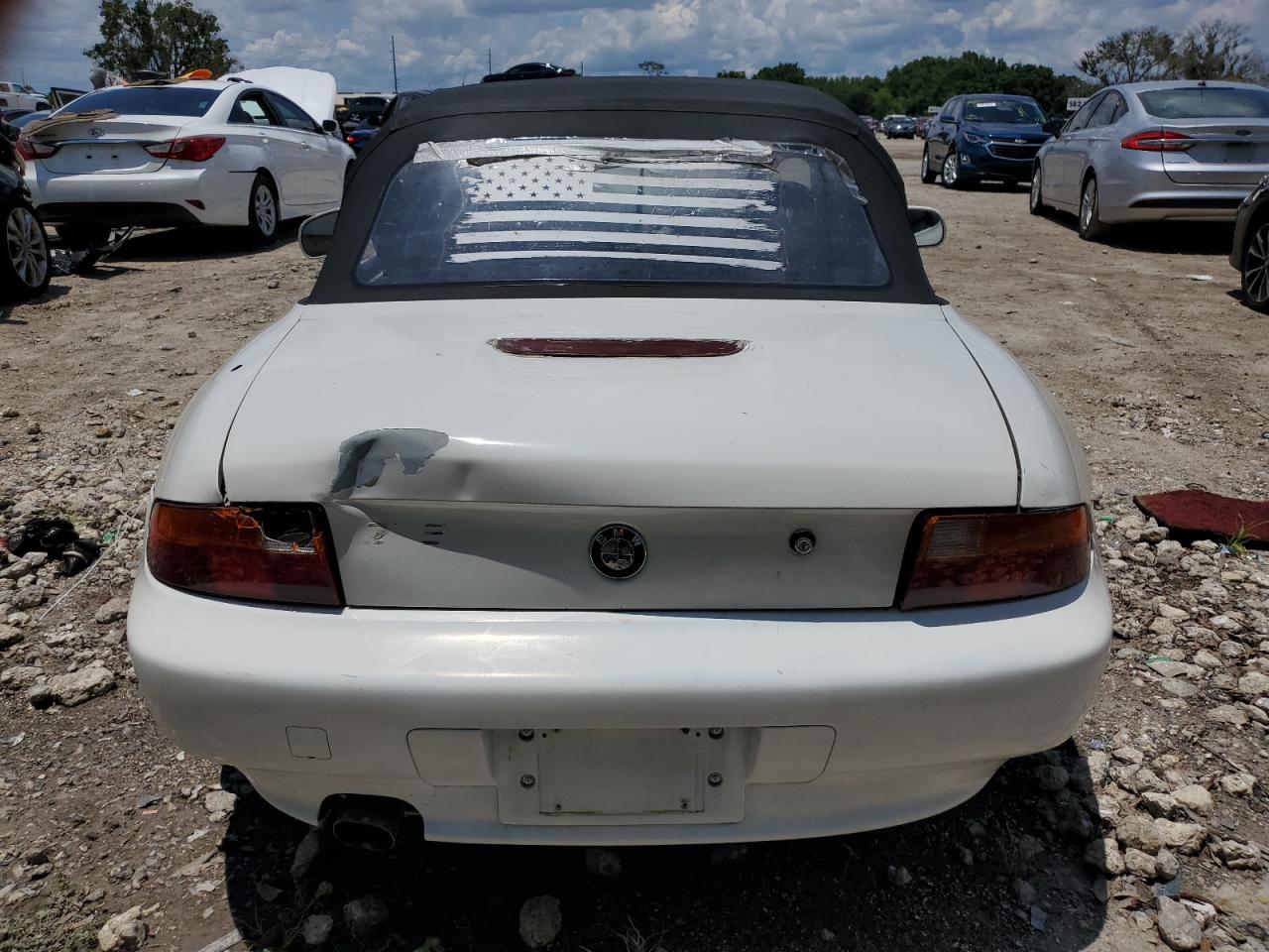 1998 BMW Z3 1.9 VIN: 4USCH7339WLE08425 Lot: 59320444