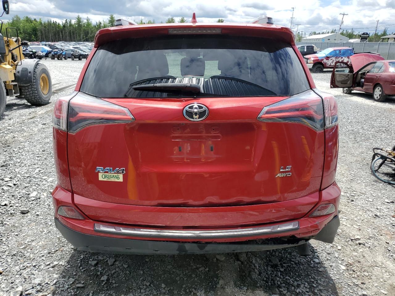 2T3BFREV9HW669682 2017 Toyota Rav4 Le