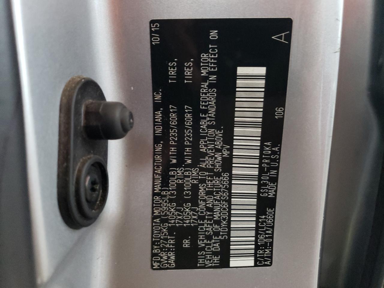 2015 Toyota Sienna - Image 13