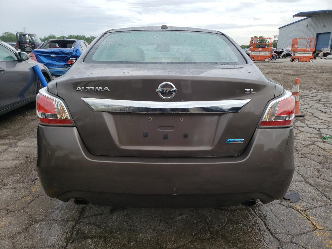 1N4AL3AP3EC159986 2014 Nissan Altima 2.5