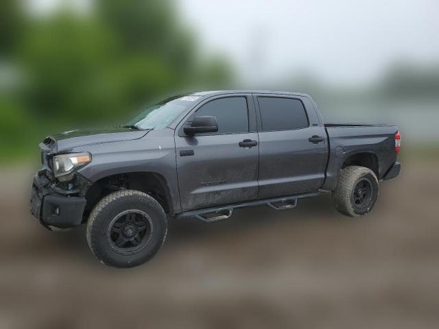  TOYOTA TUNDRA 2018 Серый