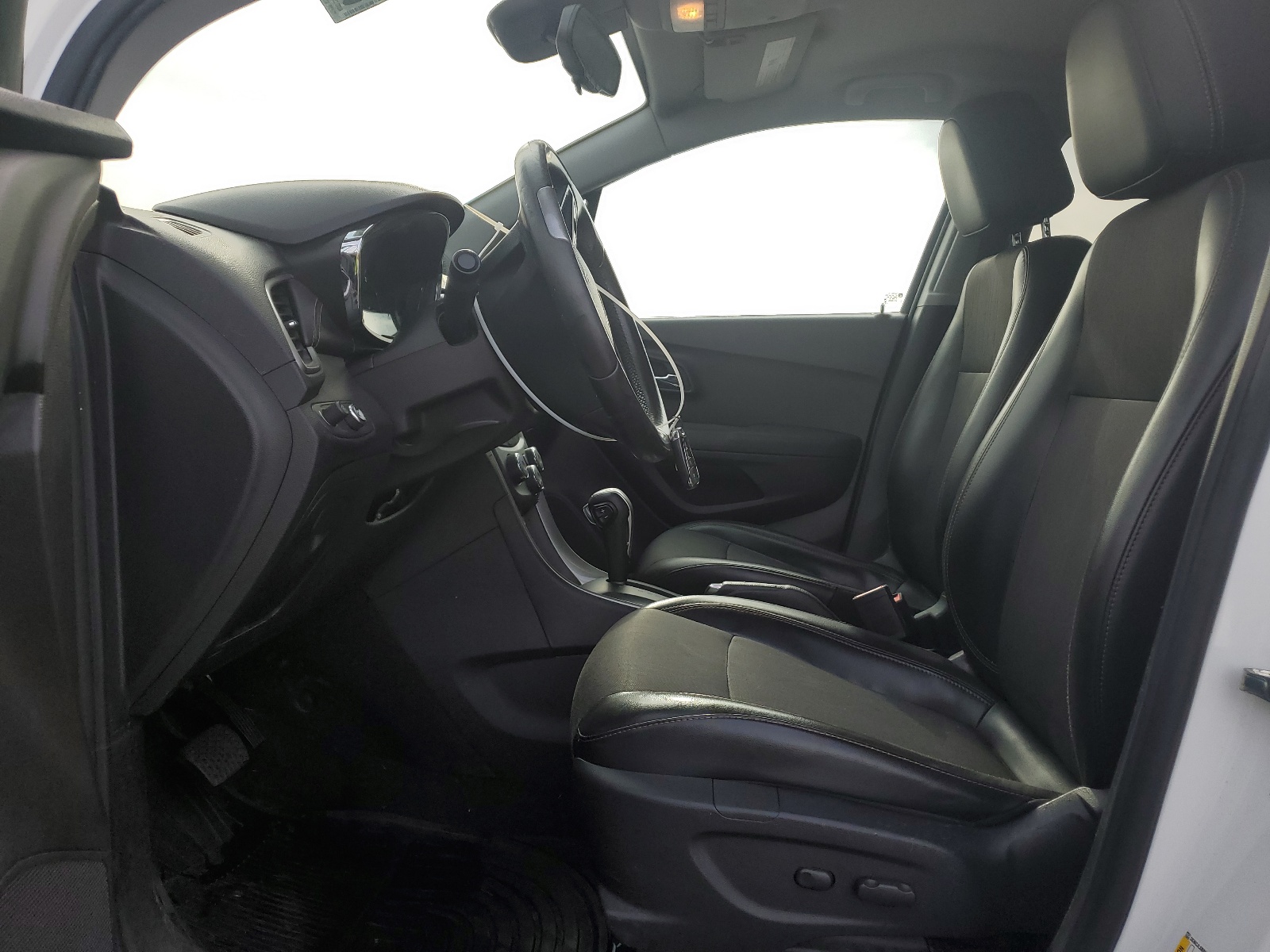 3GNCJLSB0HL216480 2017 Chevrolet Trax 1Lt