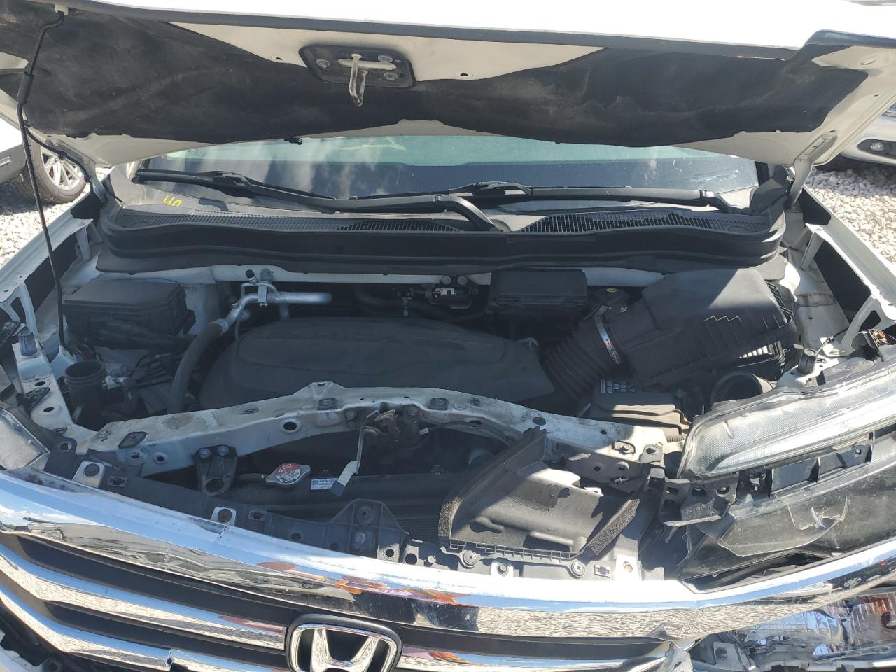 2018 Honda Pilot Lx VIN: 5FNYF5H17JB019711 Lot: 60497864