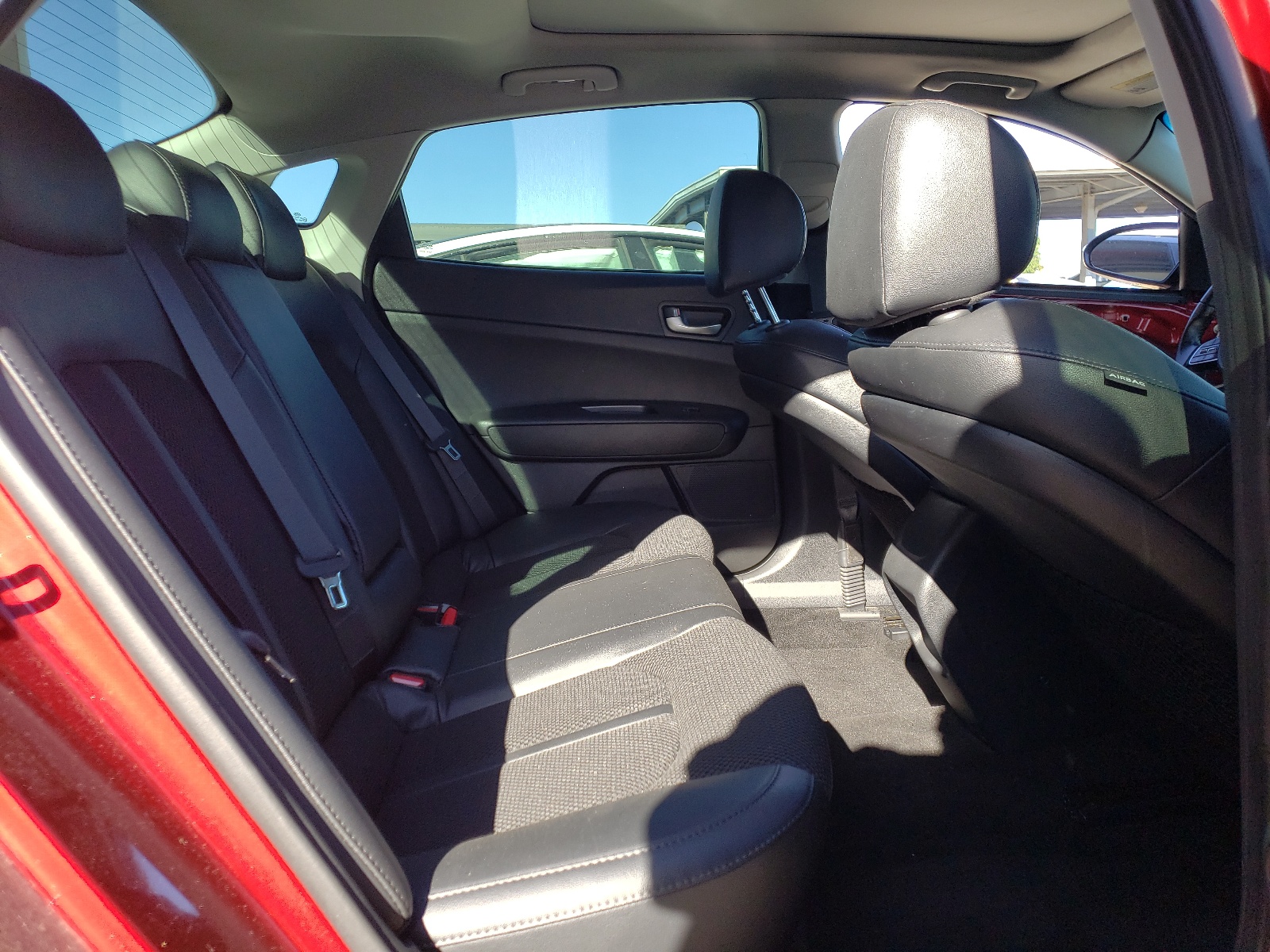 5XXGT4L35KG363494 2019 Kia Optima Lx