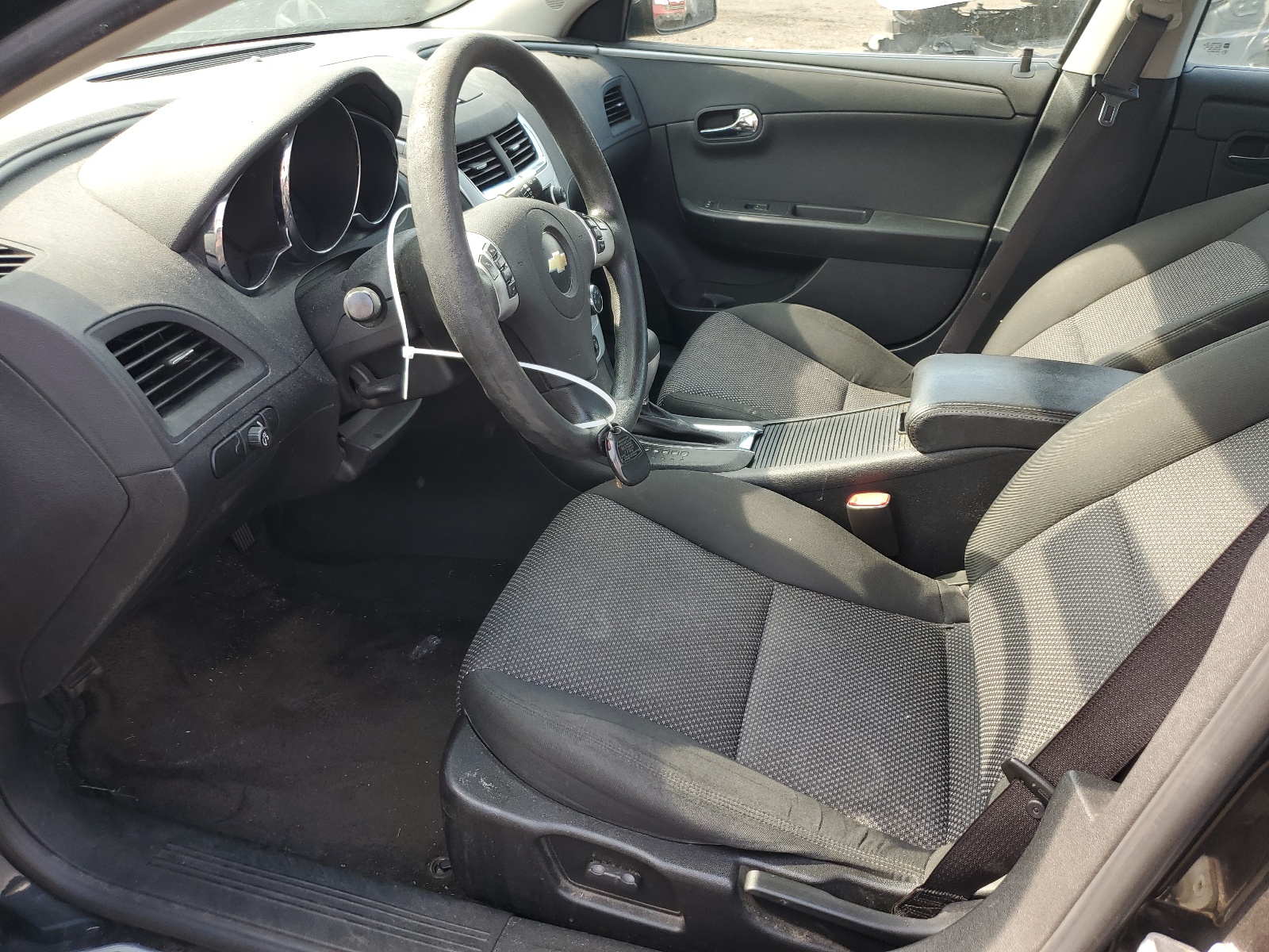 1G1ZH57B69F238748 2009 Chevrolet Malibu 1Lt