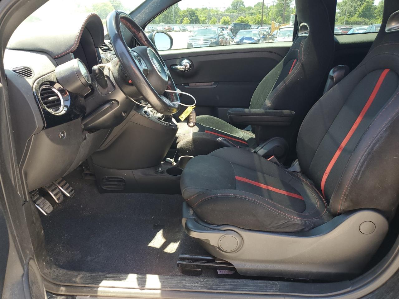 2015 Fiat 500 Abarth VIN: 3C3CFFFH8FT509233 Lot: 60120284