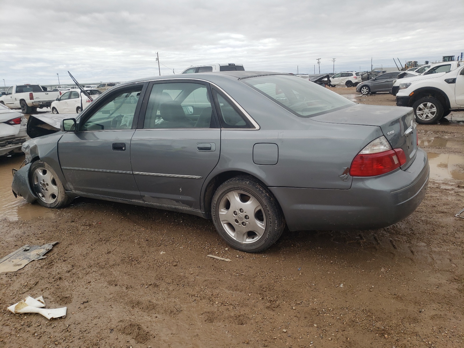 4T1BF28BX3U327717 2003 Toyota Avalon Xl