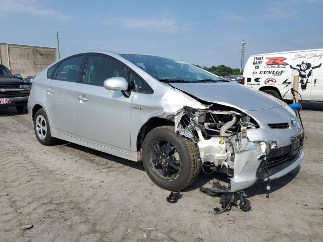 JTDKN3DU3D5696063 | 2013 Toyota prius