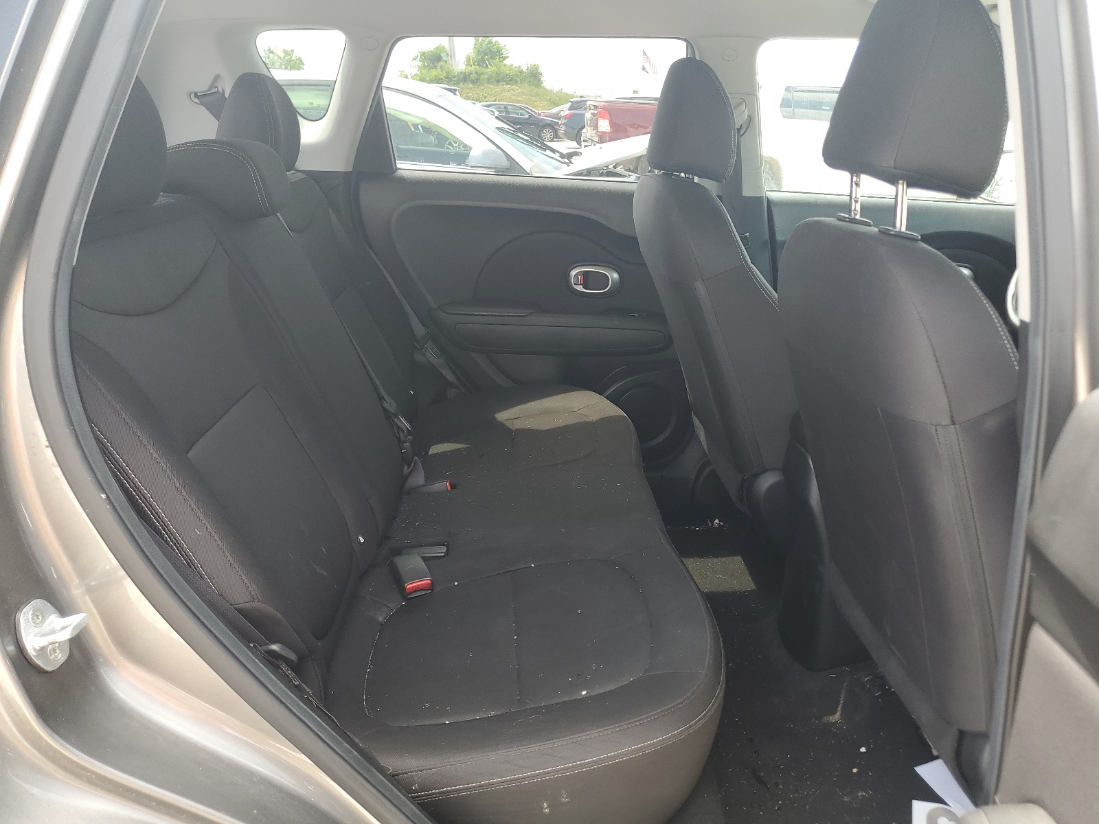 KNDJN2A26H7412413 2017 Kia Soul