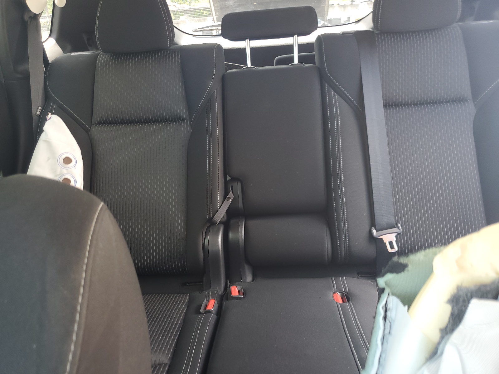 JA4J3TA82NZ033113 2022 Mitsubishi Outlander Es