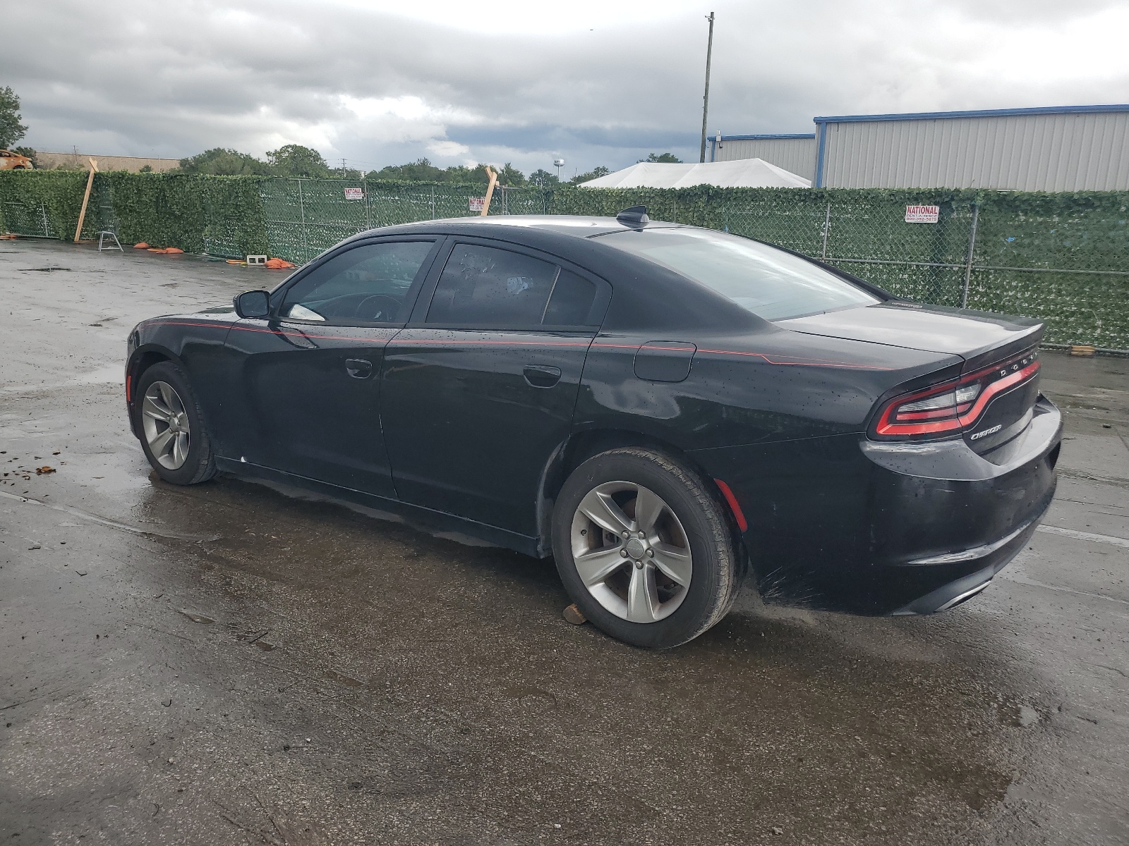 2017 Dodge Charger Sxt vin: 2C3CDXHG9HH520219