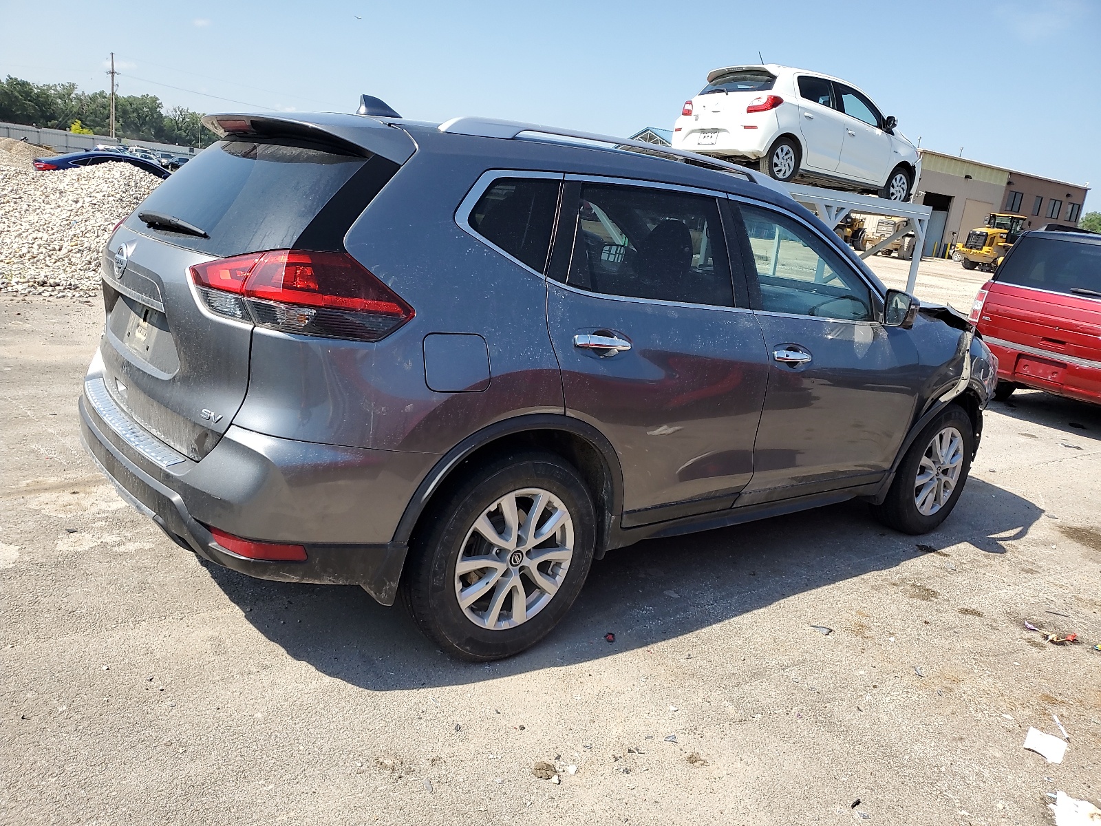 2018 Nissan Rogue S vin: JN8AT2MT7JW451702