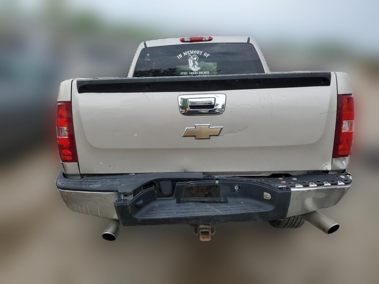 2008 Chevrolet Silverado K1500 VIN: 2GCEK13CX81256853 Lot: 52555394