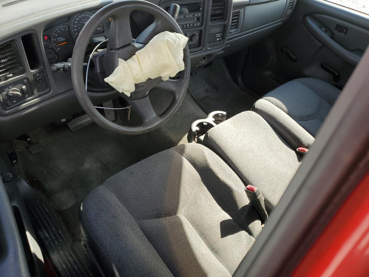 2004 GMC New Sierra C1500 VIN: 1GTEC14V84Z121000 Lot: 58502524