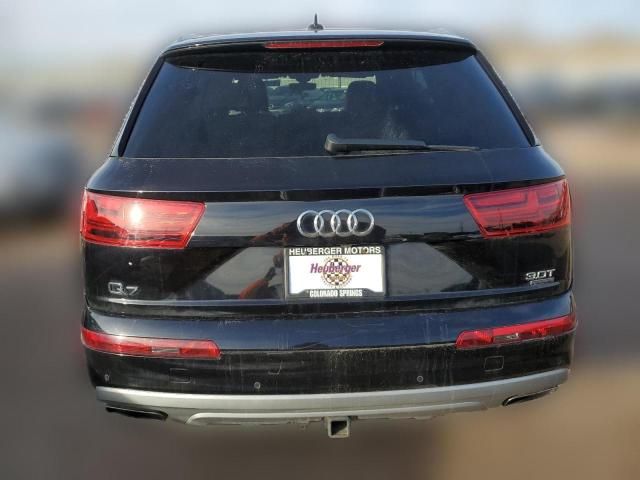  AUDI Q7 2018 Чорний