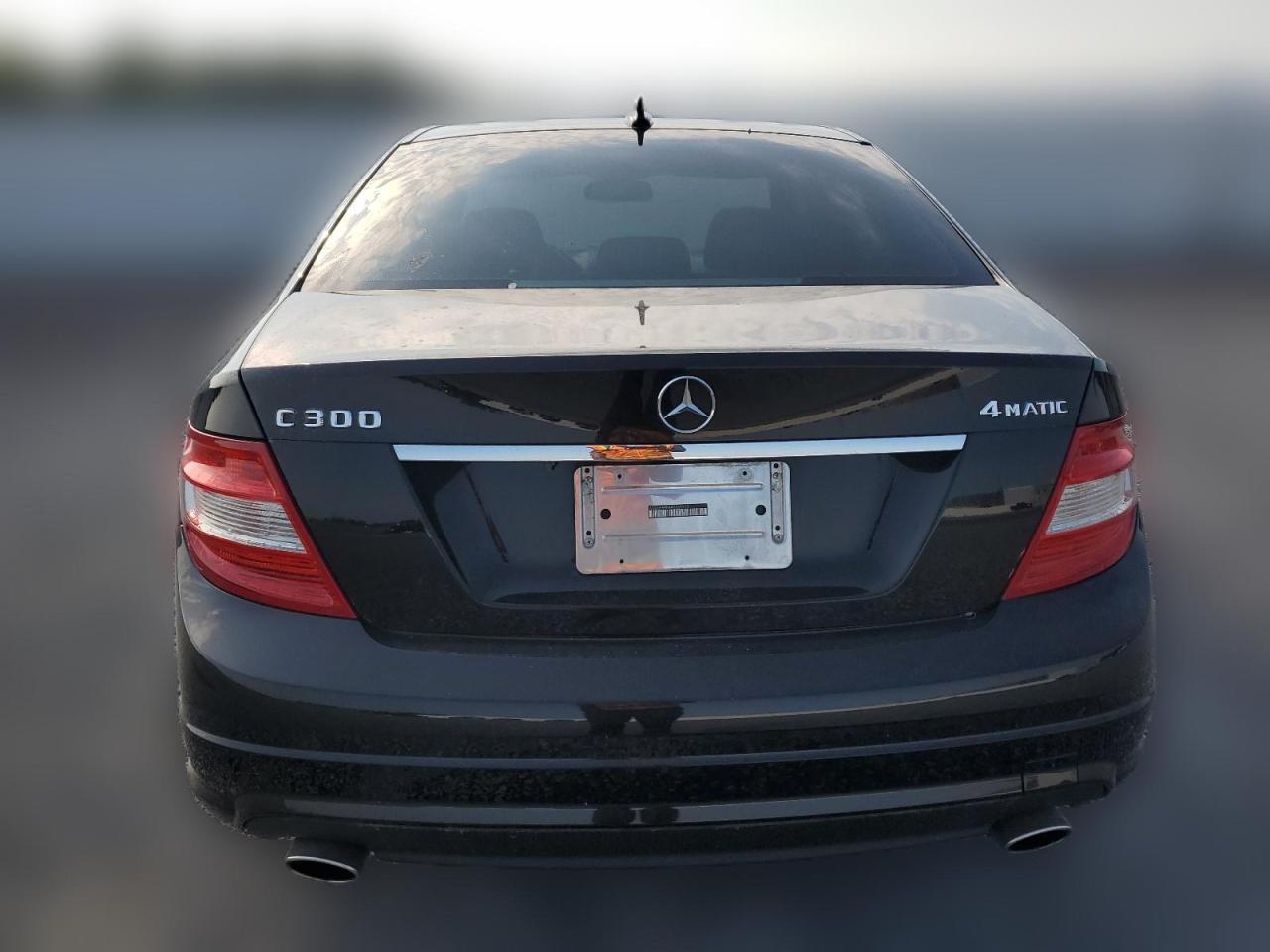 2010 Mercedes-Benz C 300 4Matic VIN: WDDGF8BB8AR089975 Lot: 57585024