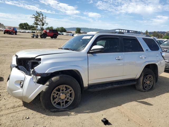 JTEMU5JR9P6174216 Toyota 4Runner SE 