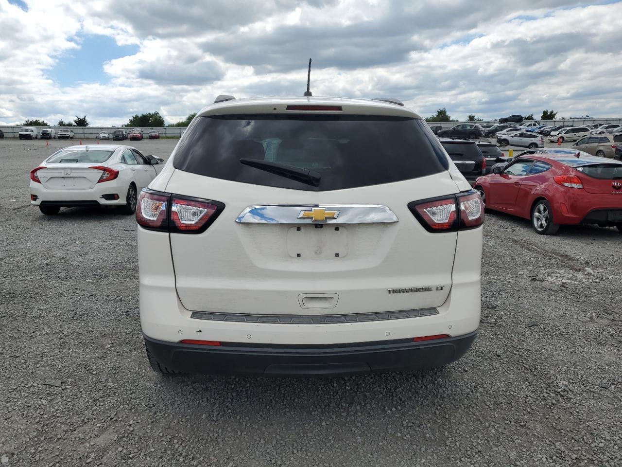 2015 Chevrolet Traverse Lt VIN: 1GNKRHKD8FJ130101 Lot: 58353184