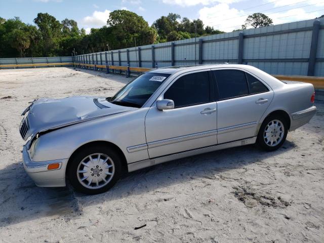 2001 Mercedes-Benz E 320 4Matic за продажба в Fort Pierce, FL - Front End