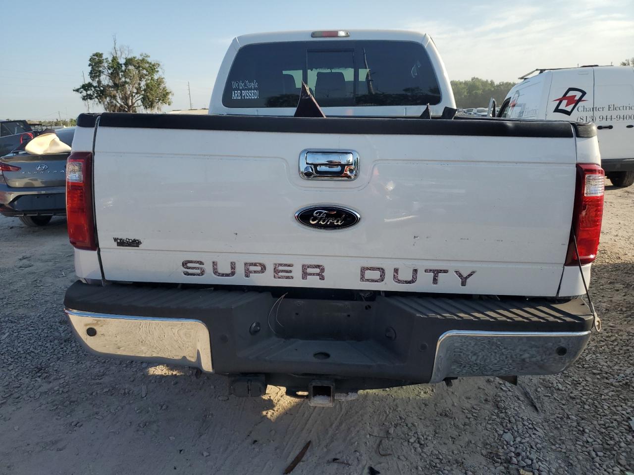 2011 Ford F250 - Image 6