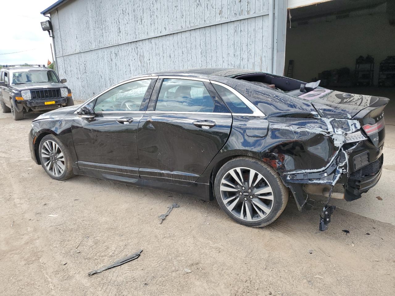 VIN 3LN6L5F92JR603985 2018 LINCOLN MKZ no.2