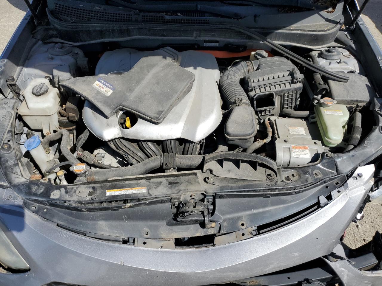 2011 Hyundai Sonata - Image 11
