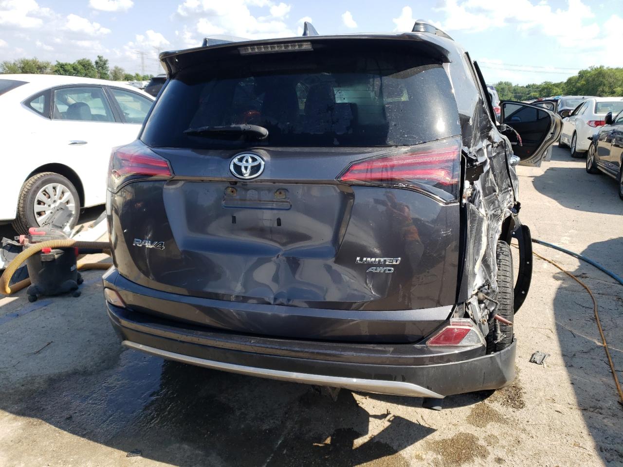 2018 Toyota Rav4 Limited VIN: JTMDFREV6JJ199995 Lot: 59545744