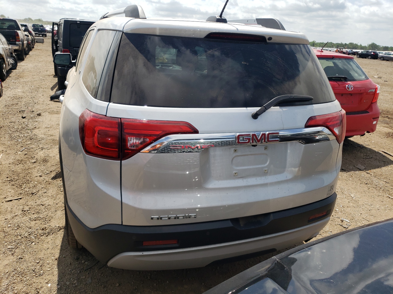 1GKKNMLA2HZ154632 2017 GMC Acadia Slt-1