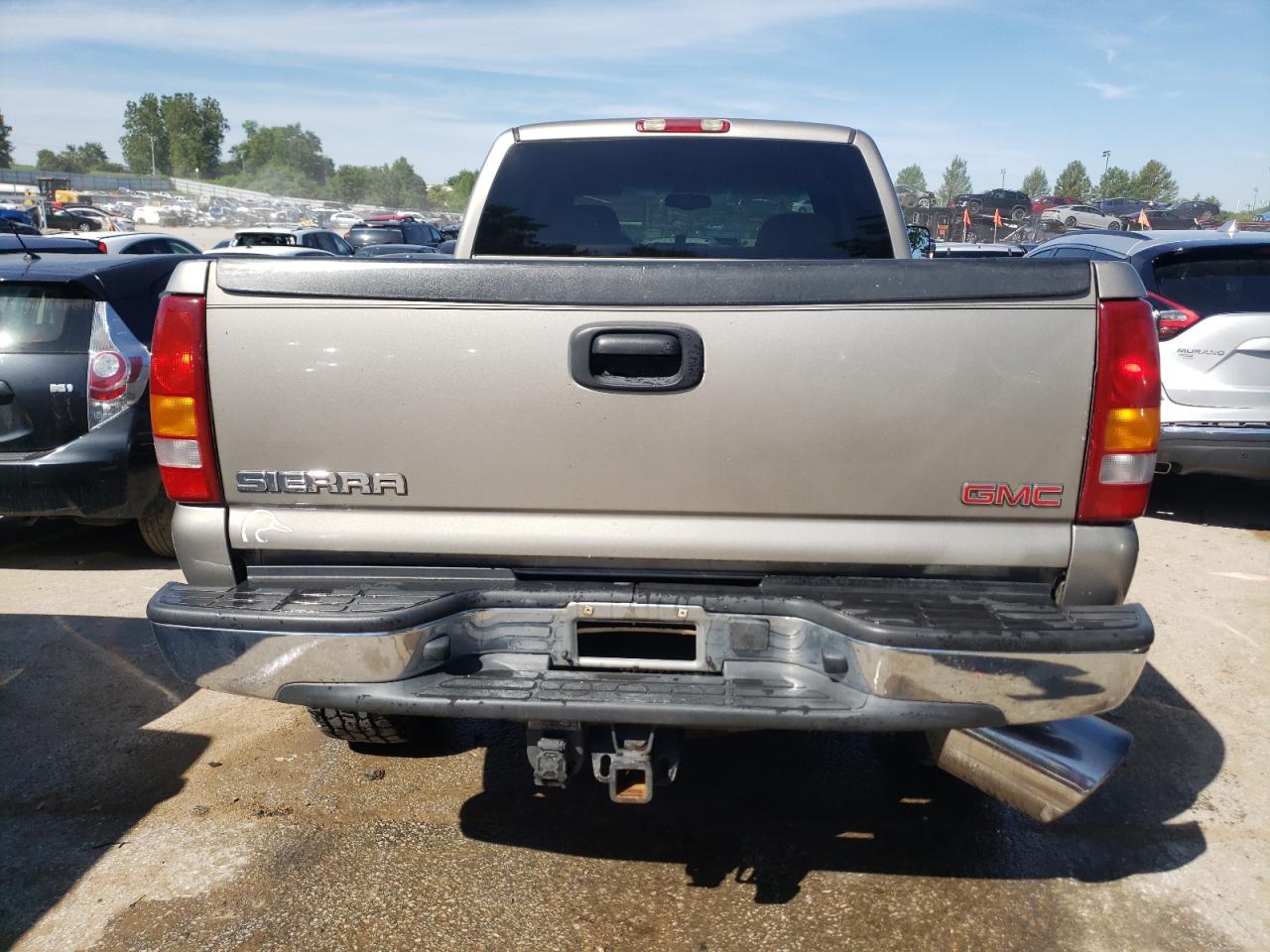 2002 GMC Sierra K2500 Heavy Duty VIN: 1GTHK29142E209803 Lot: 57662124