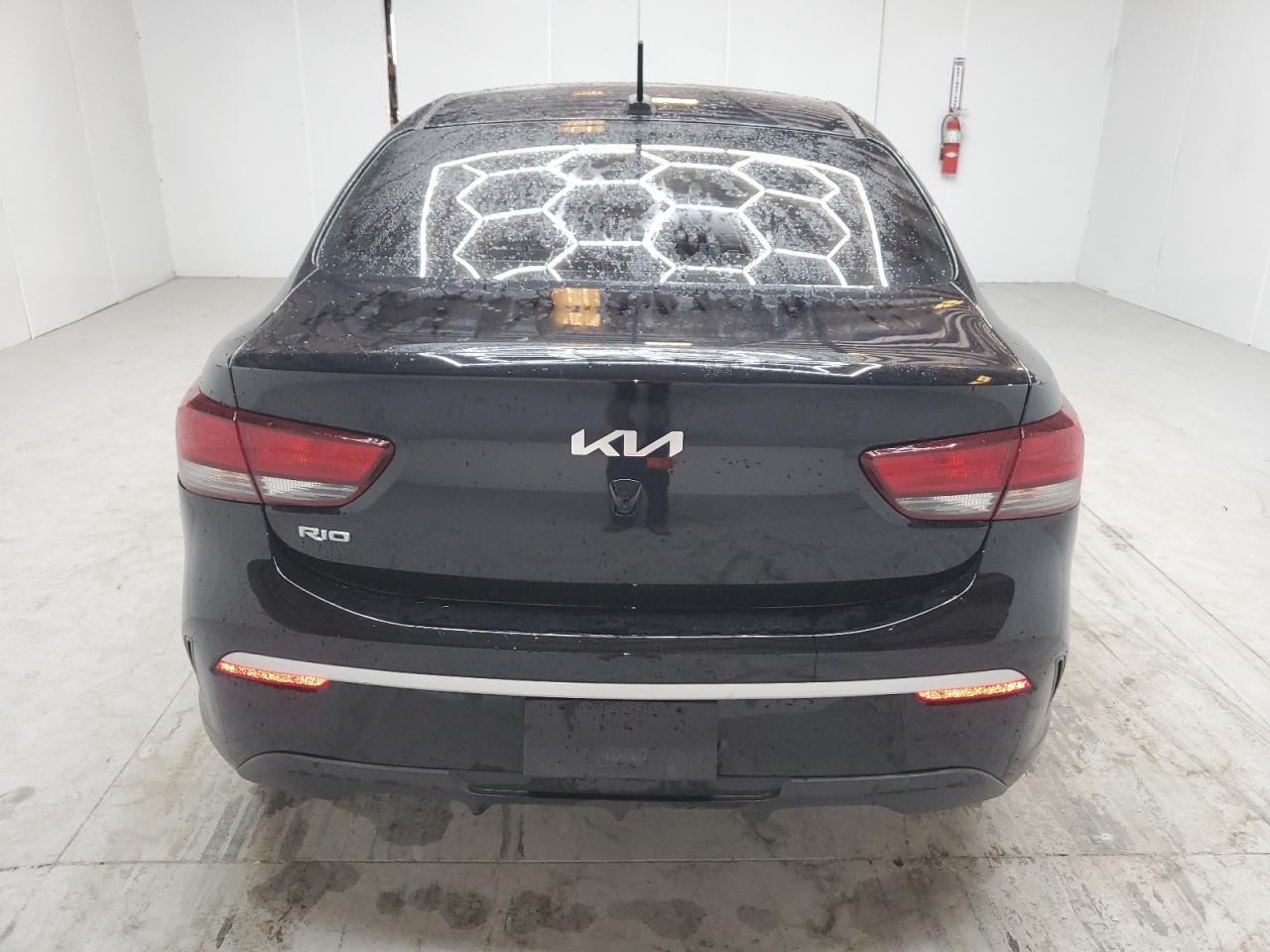 3KPA24AD4NE441054 Kia Rio LX 6