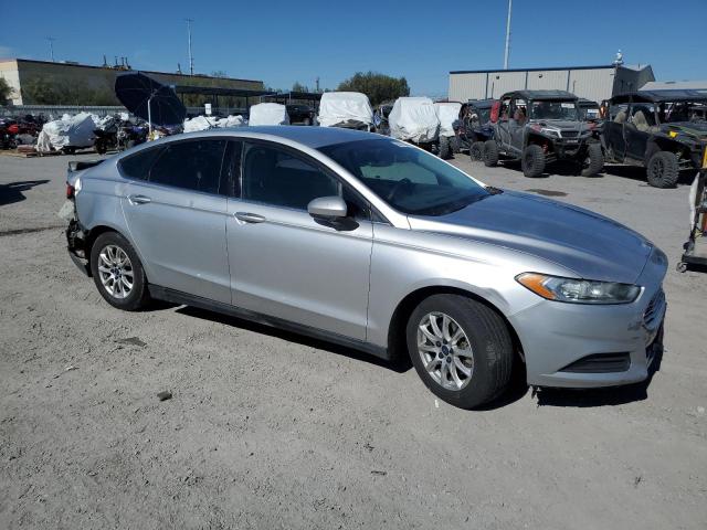 Седани FORD FUSION 2015 Сріблястий