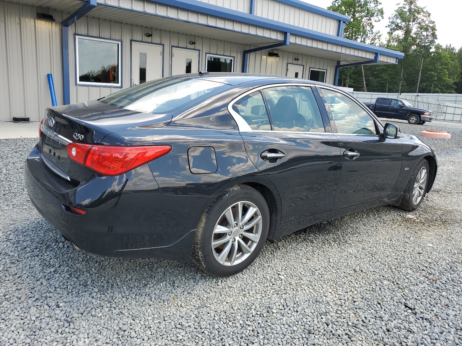 2017 Infiniti Q50 Premium vin: JN1EV7AP1HM742376