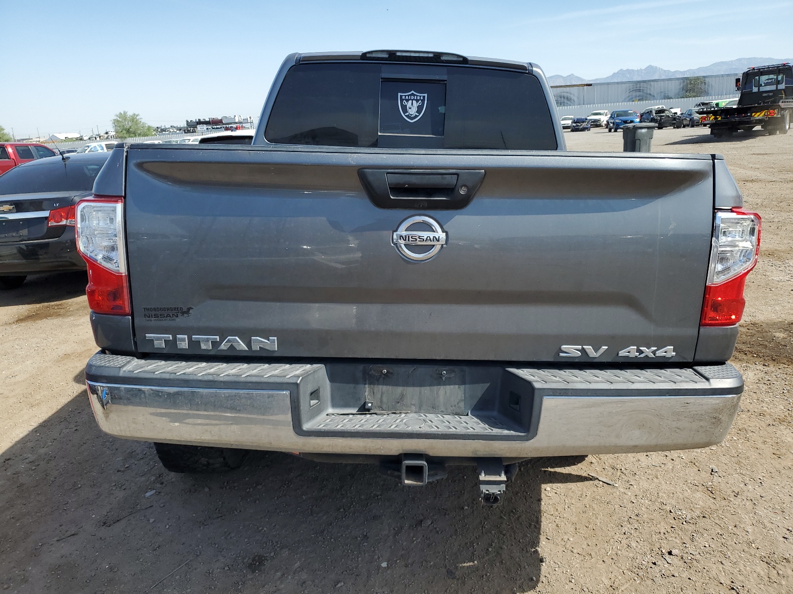 1N6AA1EJ2JN500946 2018 Nissan Titan S