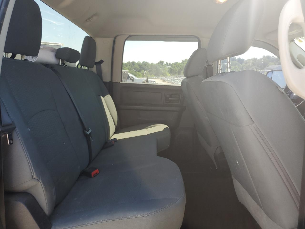 2016 Ram 3500 St VIN: 3C63R3CL4GG318811 Lot: 60485904