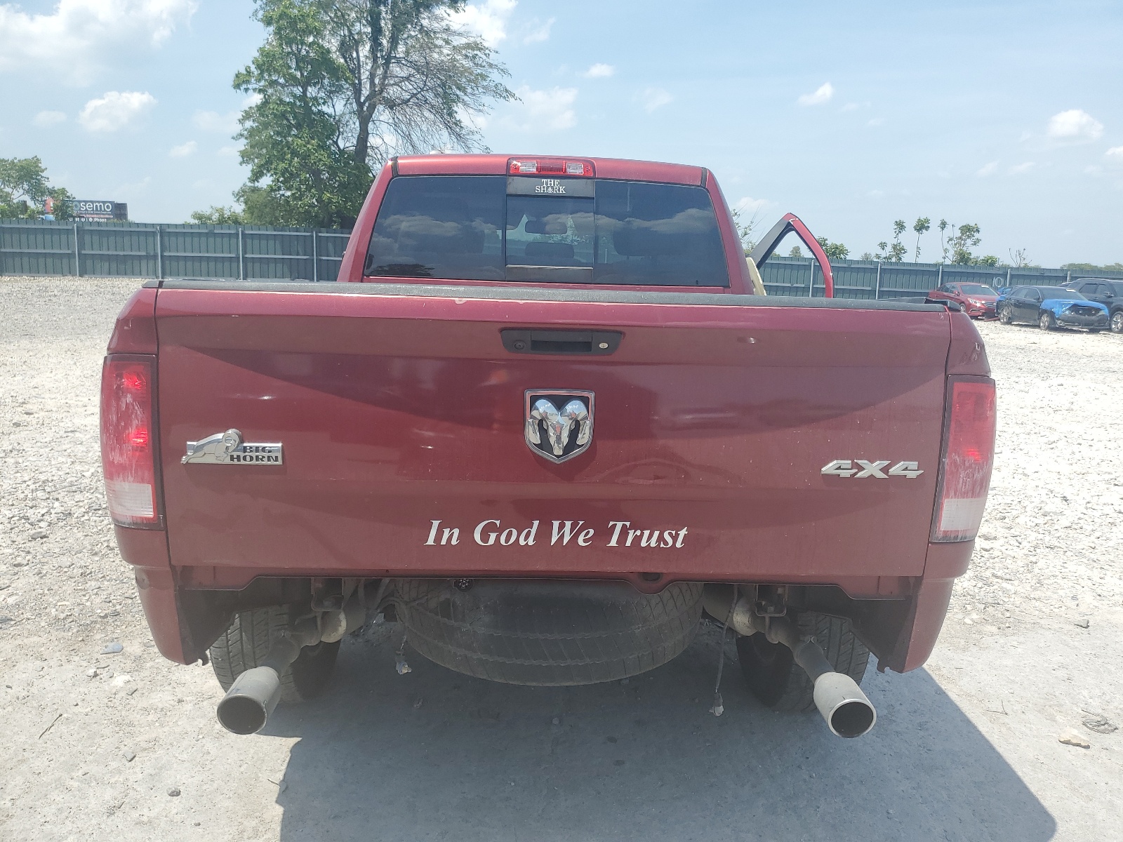 1C6RR7GT8FS669899 2015 Ram 1500 Slt