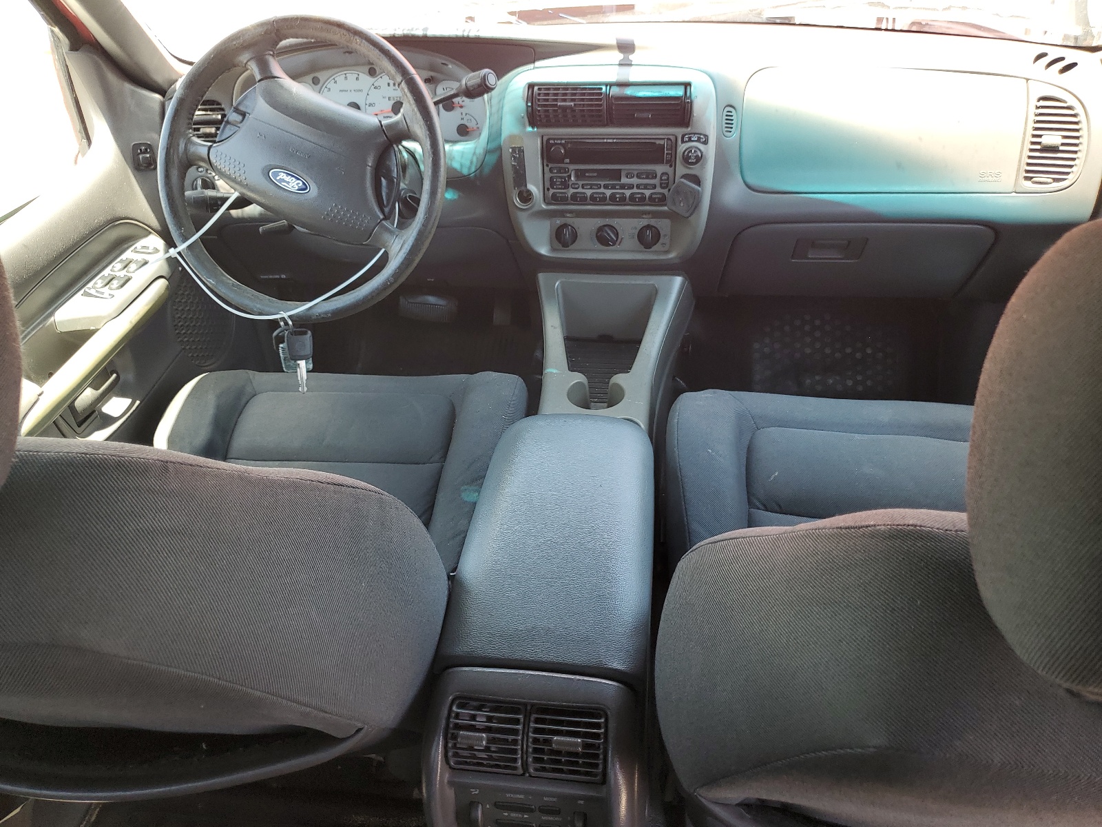 1FMZU67E81UB38584 2001 Ford Explorer Sport Trac