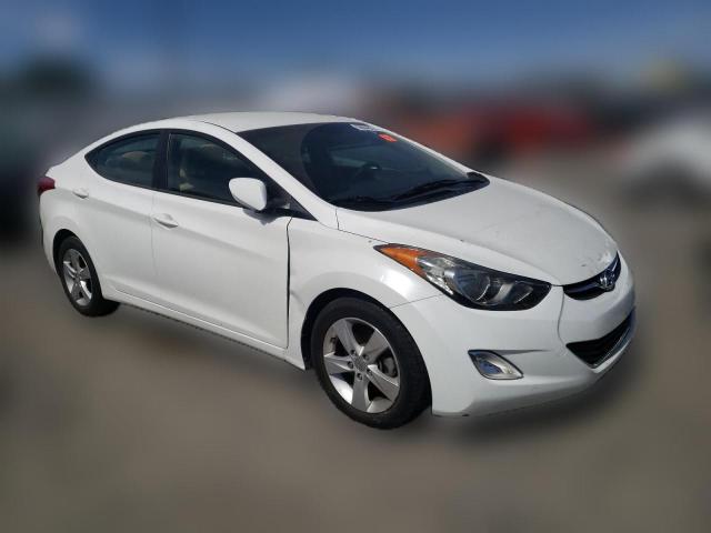  HYUNDAI ELANTRA 2013 Белый