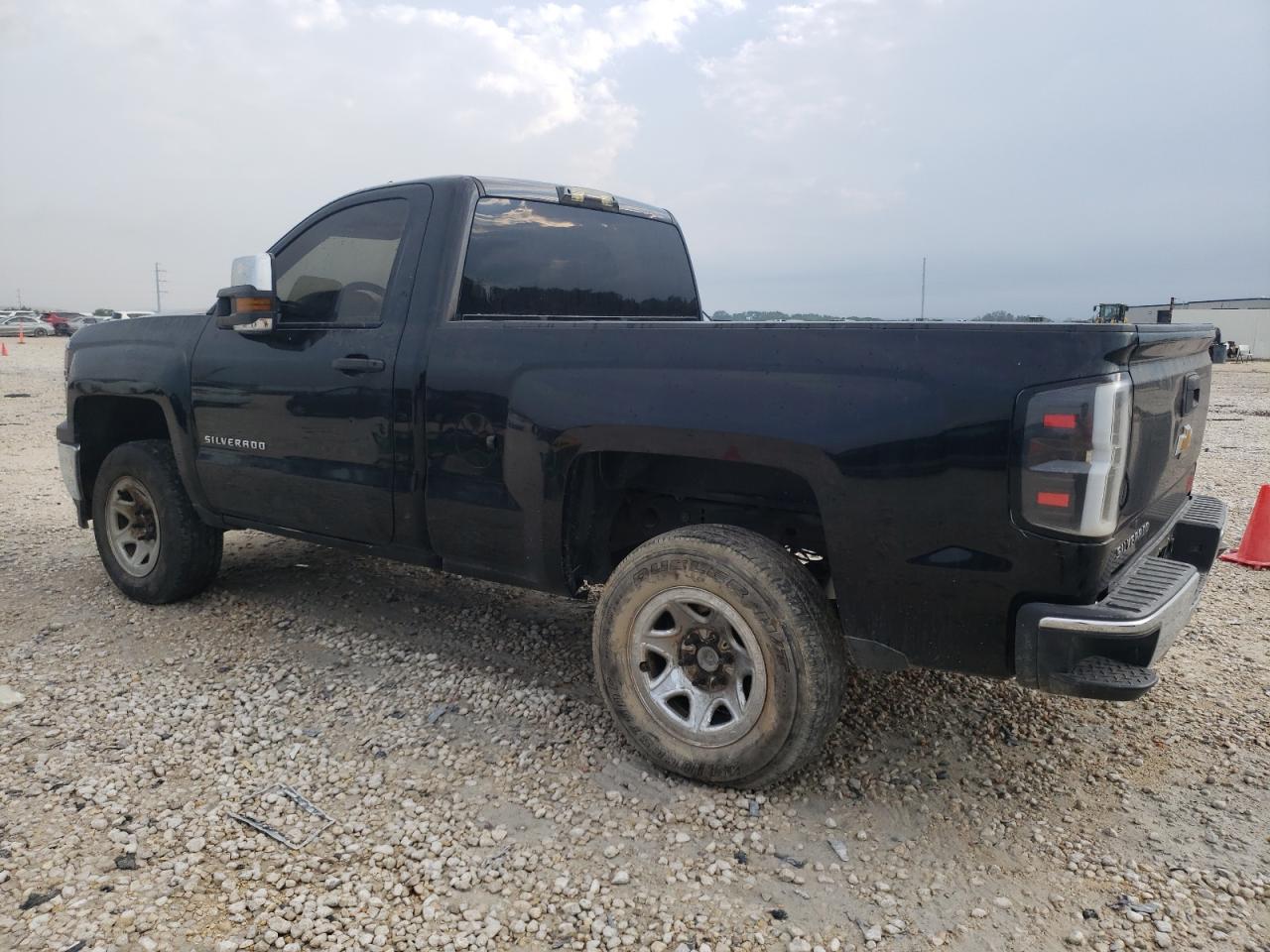 2014 Chevrolet Silverado - Image 2