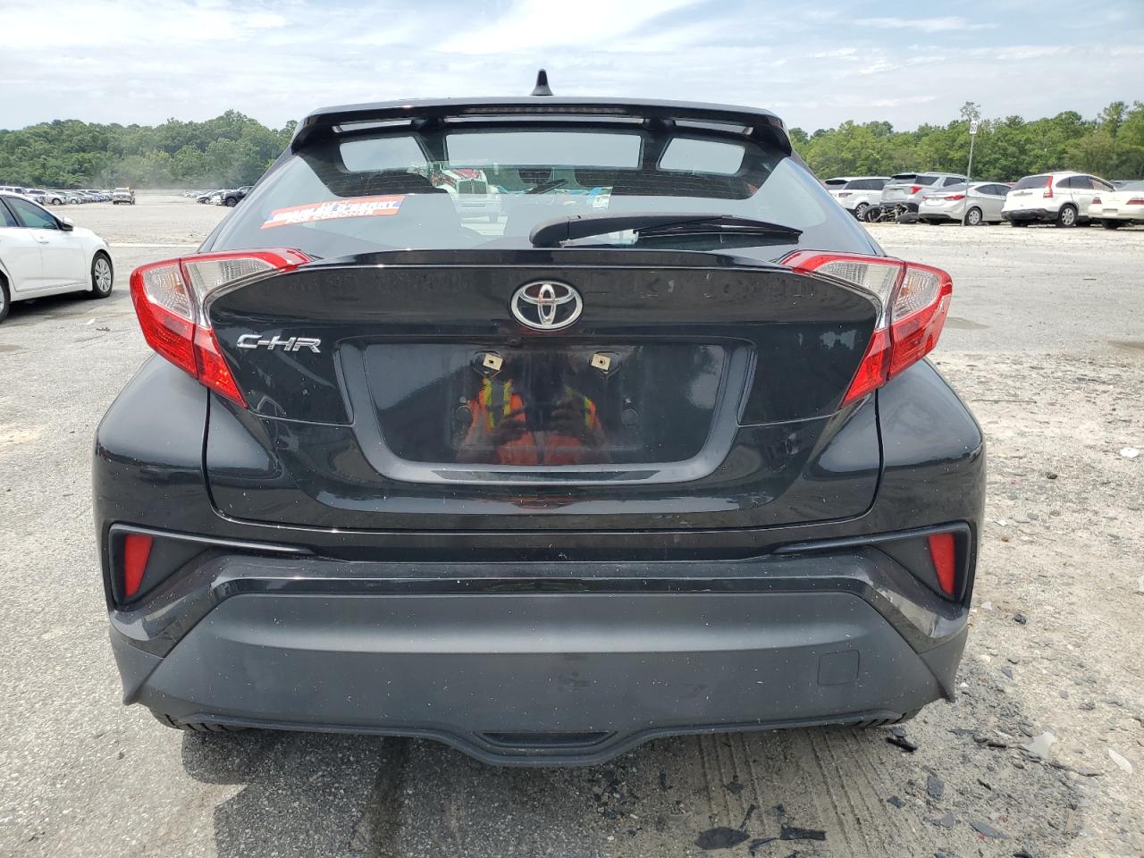 2020 Toyota C-Hr Xle VIN: NMTKHMBX2LR117548 Lot: 58942754