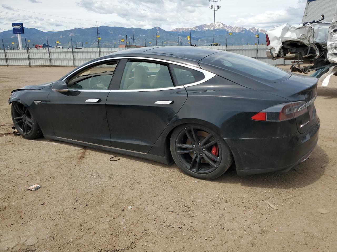 5YJSA1H45FF083471 2015 TESLA MODEL S - Image 2