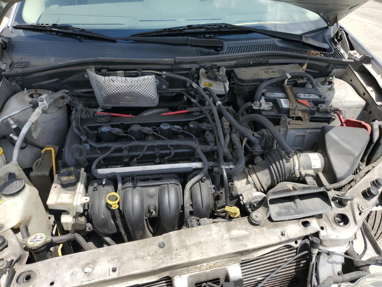 2010 Ford Focus - Image 11