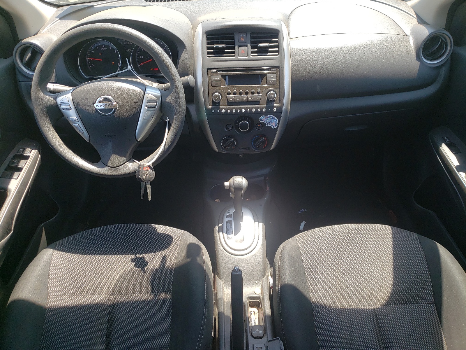 3N1CN7AP8FL800563 2015 Nissan Versa S